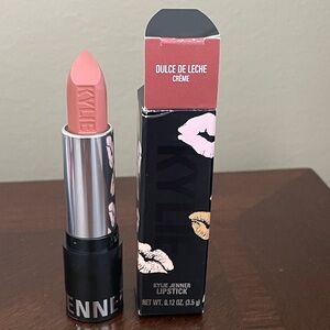 Kylie Cosmetics Cream Lipstick